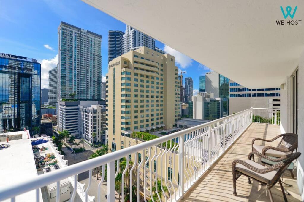 Amazing 3Br Condo At Brickell With City Views Маями Екстериор снимка