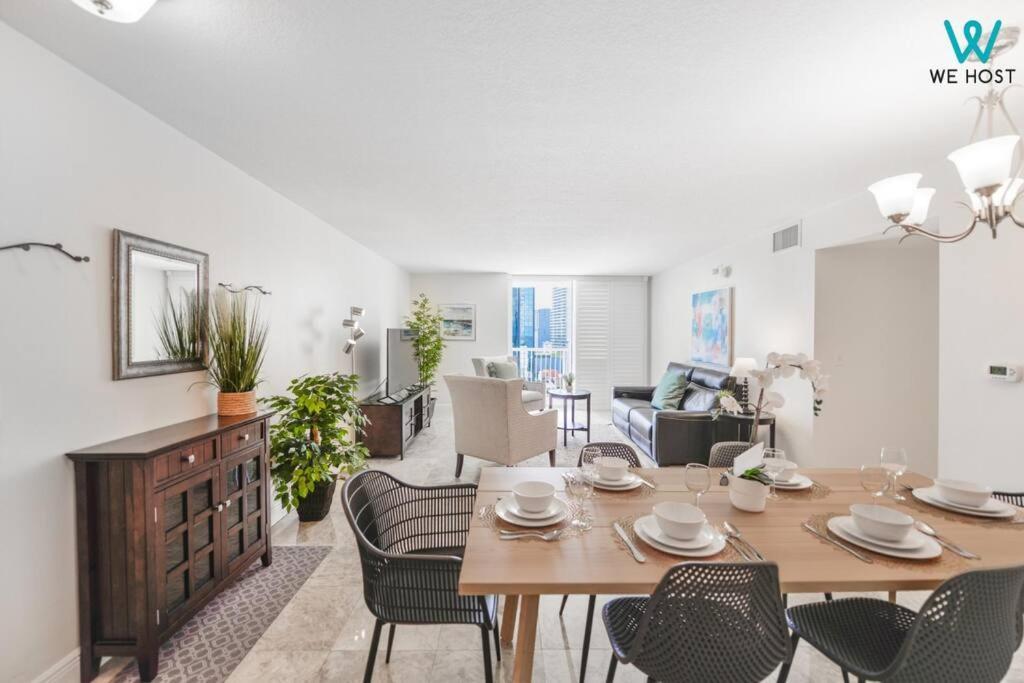 Amazing 3Br Condo At Brickell With City Views Маями Екстериор снимка