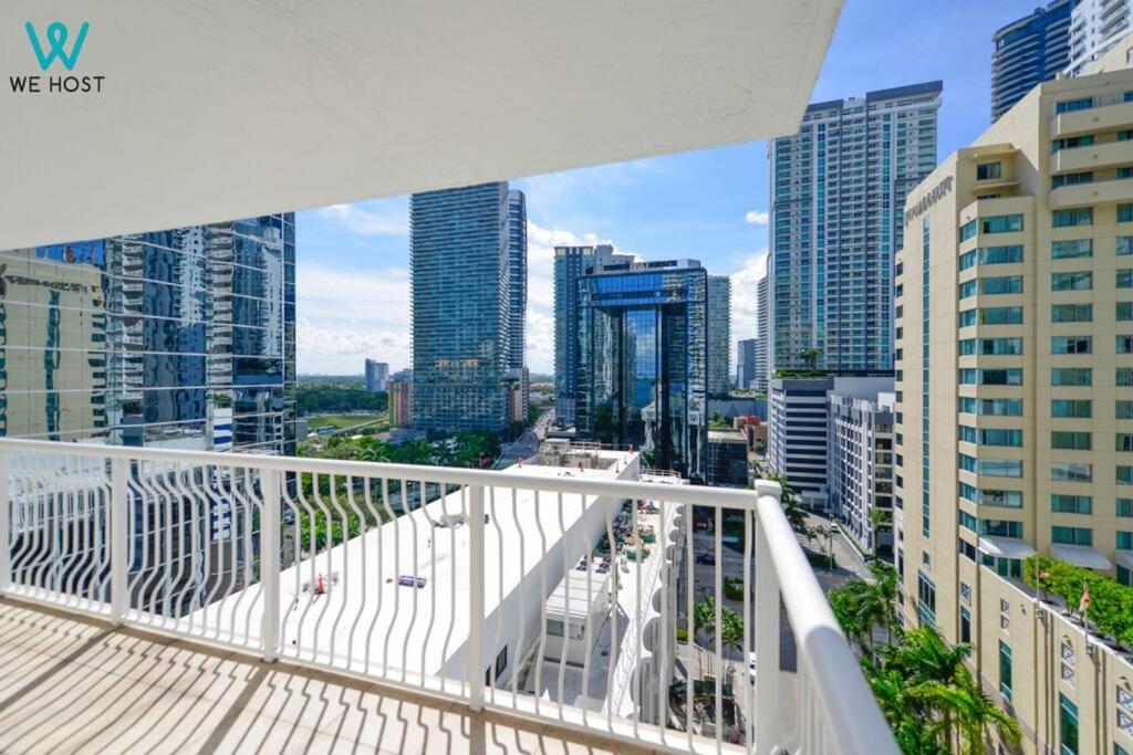 Amazing 3Br Condo At Brickell With City Views Маями Екстериор снимка